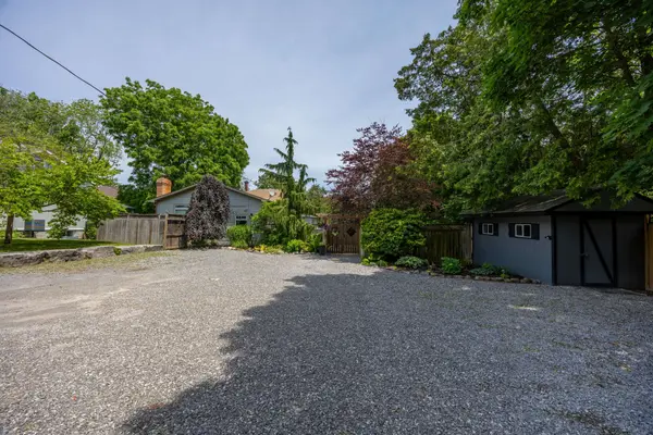 45 Centre ST, Clarington, ON L1C 2Y2