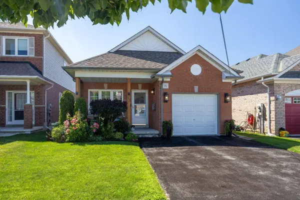 15 Frank Wheeler AVE, Clarington, ON L1E 3H5