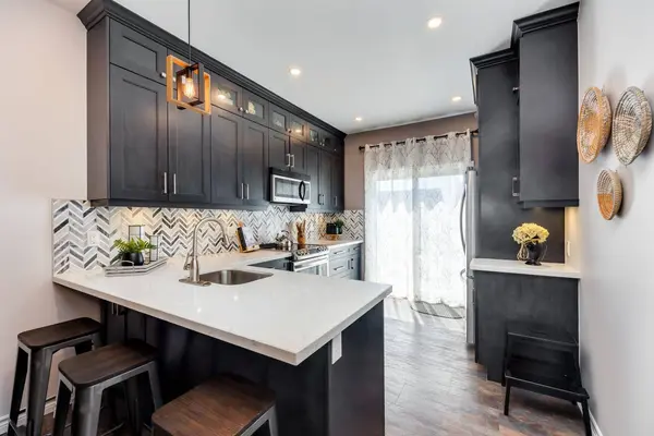 15 Frank Wheeler AVE, Clarington, ON L1E 3H5