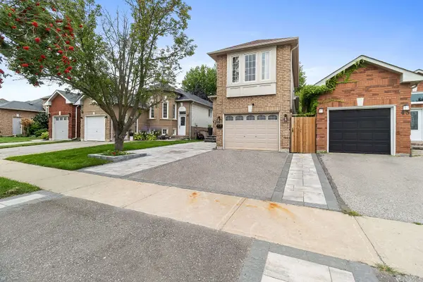 47 Willey DR, Clarington, ON L1C 4Z6