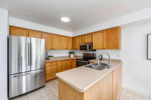 36 Bannister ST, Clarington, ON L1C 5L8