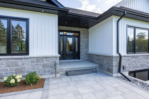 47 Blumenweg N/A, Scugog, ON L0B 1B0