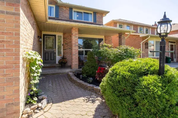 630 Cognac CRES, Pickering, ON L1X 1L9