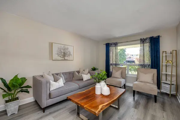 630 Cognac CRES, Pickering, ON L1X 1L9