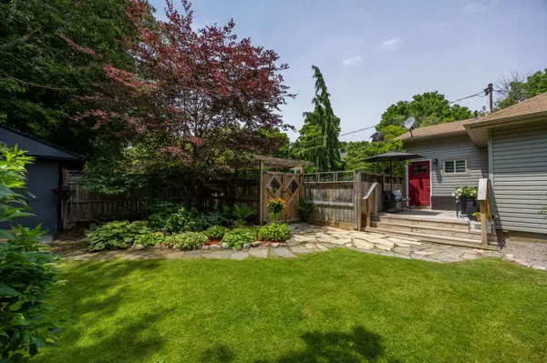 45 Centre ST, Clarington, ON L1C 2Y2