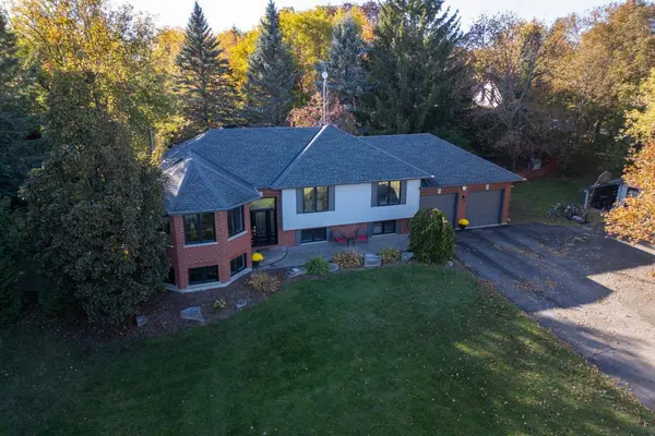96 Potters LN