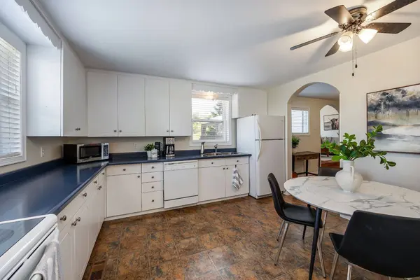 2359 Baseline RD W, Clarington, ON L1C 5M2
