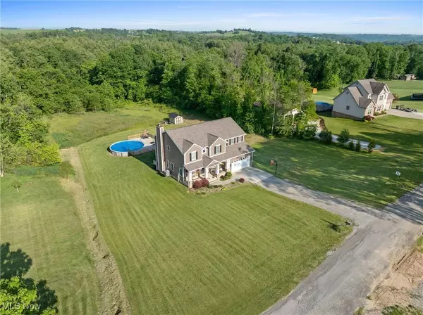 70405 Zunick RD, Bridgeport, OH 43912