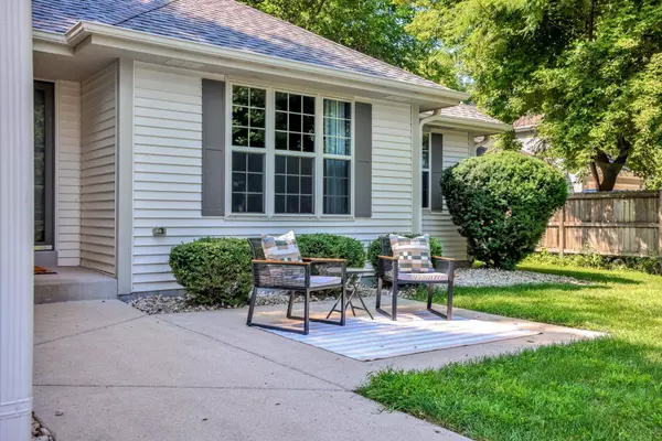 11123 W Edgerton Ave, Hales Corners, WI 53130