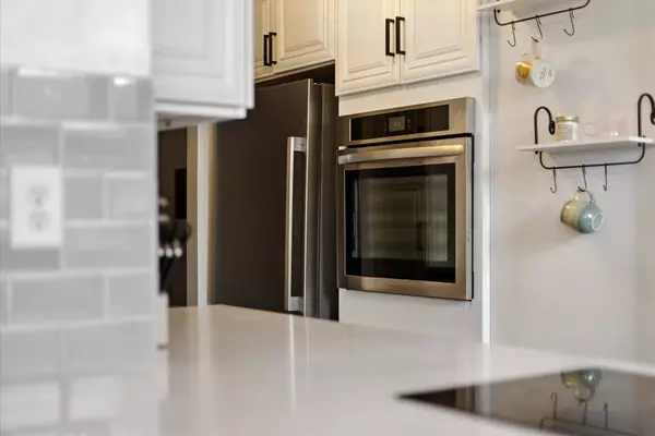 1707 N Prospect Ave Unit 2C, Milwaukee, WI 53202