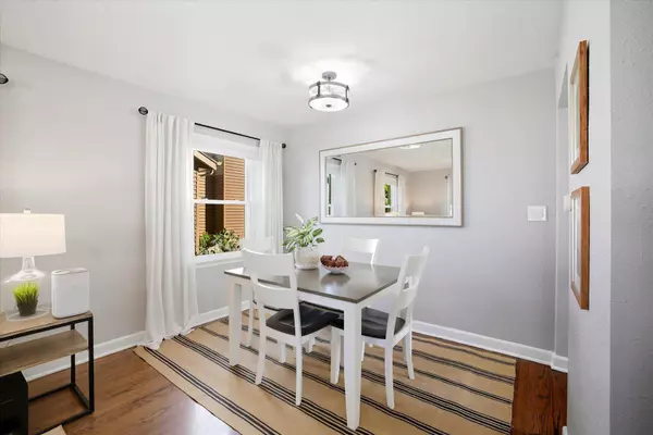 302 N 111th St, Wauwatosa, WI 53226