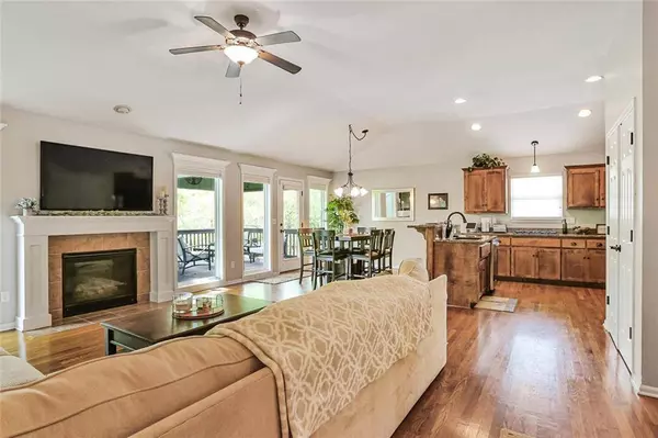 15775 NW Morgan ST, Platte City, MO 64079