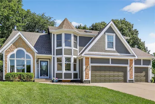 8023 Nodaway AVE, Kansas City, MO 64152