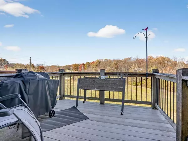 11682 N Ewing AVE, Kansas City, MO 64156