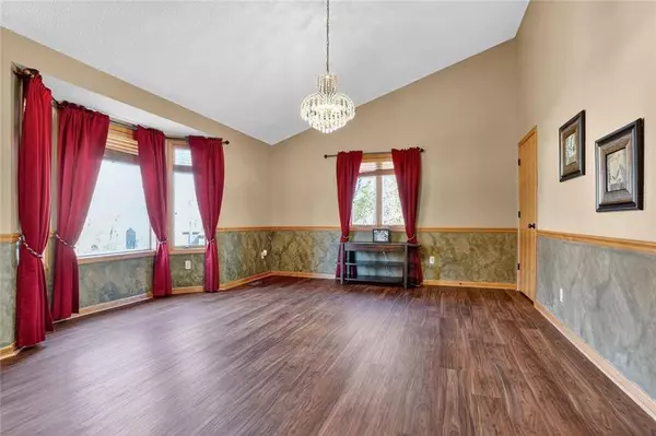 3725 W 179th TER, Stilwell, KS 66085