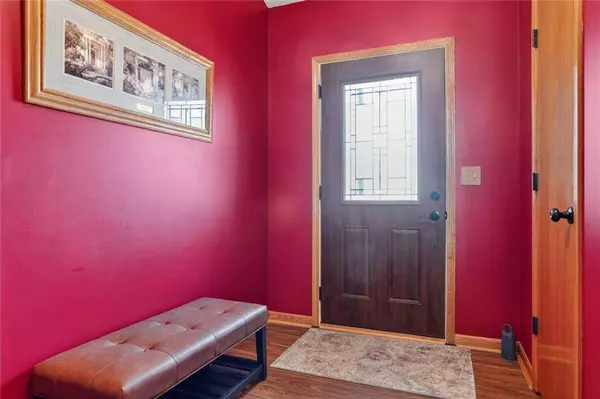 3725 W 179th TER, Stilwell, KS 66085