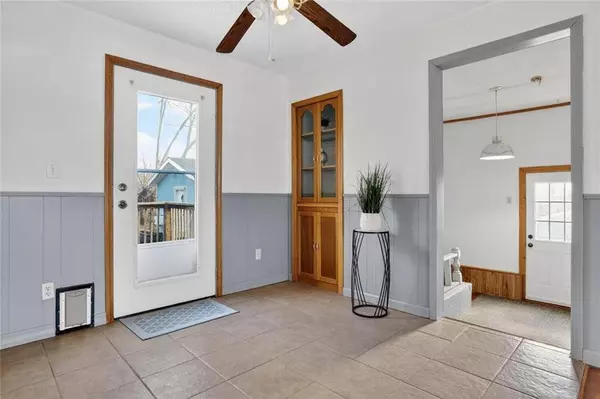 3701 N Cypress AVE, Kansas City, MO 64117