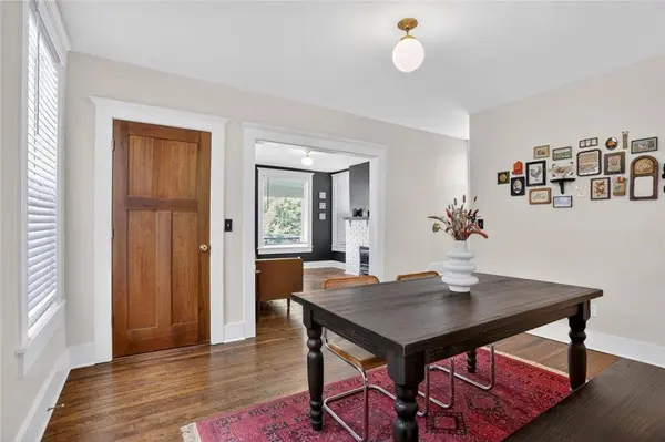 3917 Central ST, Kansas City, MO 64111
