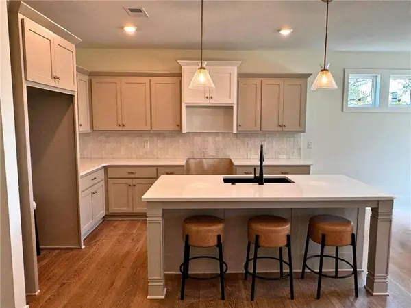 503 NW 110TH ST, Kansas City, MO 64155