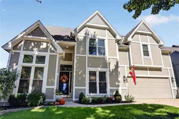 7808 NW 76th PL, Kansas City, MO 64152