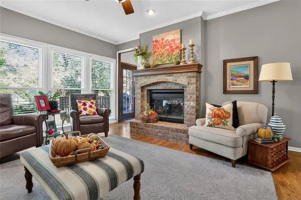 7808 NW 76th PL, Kansas City, MO 64152