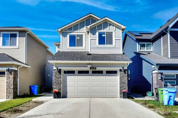 298 Corner Meadows WAY NE, Calgary, AB T3N 1Y4