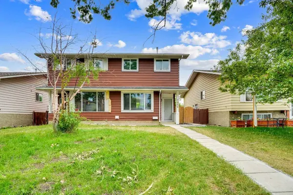 7844 21A ST SE, Calgary, AB T2C 1Z2