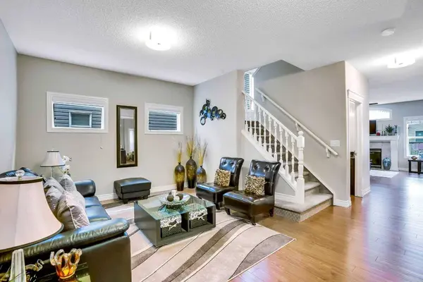 57 Saddleland DR NE, Calgary, AB T3J 5J3