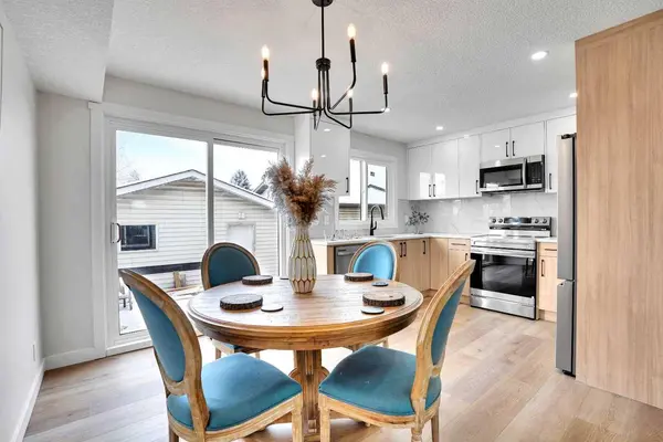 309 Falwood WAY NE, Calgary, AB T3J 1A9