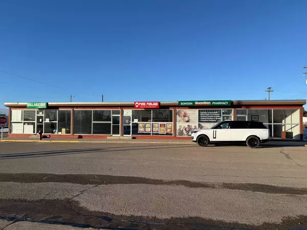 2002 20 AVE, Bowden, AB T0M 0K0