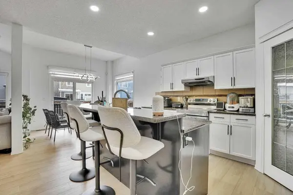 31 Skyview Shores GDNS NE, Calgary, AB T3N0C6