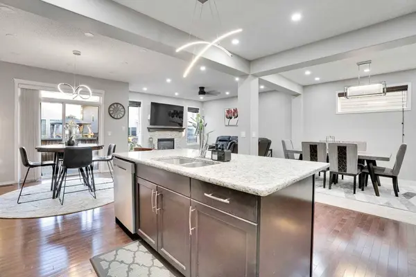 124 Skyview Shores RD NE, Calgary, AB T3N 0H9
