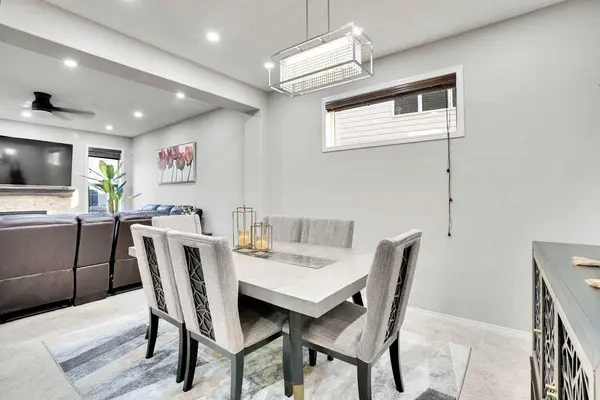 124 Skyview Shores RD NE, Calgary, AB T3N 0H9