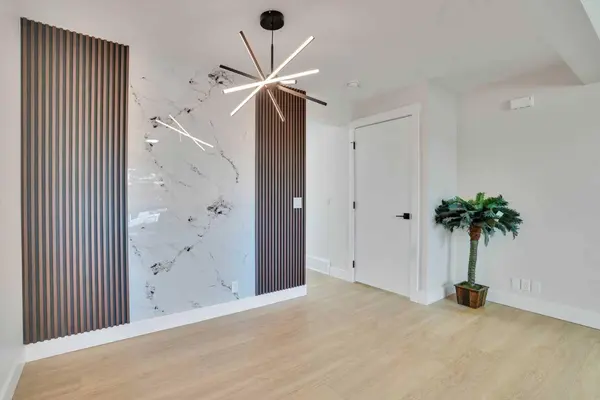 74 Castledale WAY NE, Calgary, AB T3J 2A2