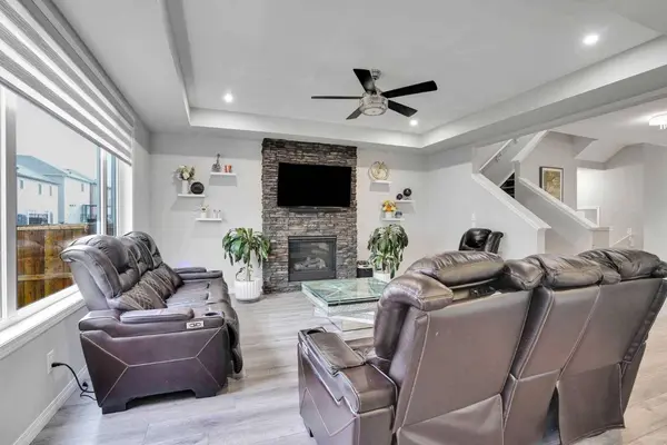 50 W Cityside TER NE, Calgary, AB T3N 1E2