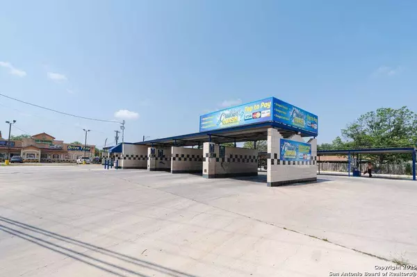 6727 Flores, San Antonio, TX 78221