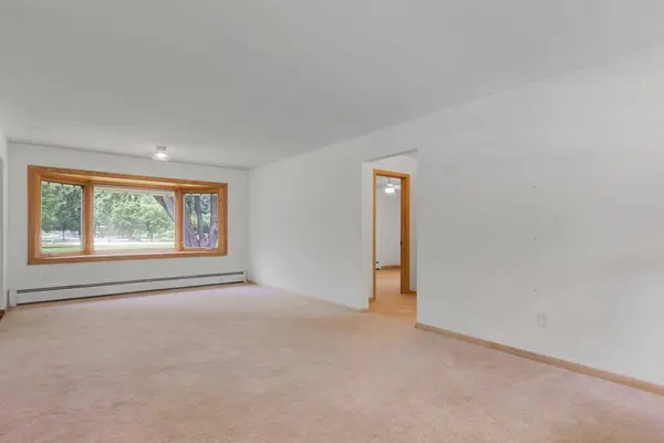 713 Sherman ST, North Mankato, MN 56003