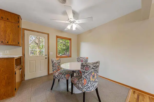 2412 E Main ST, Mankato, MN 56001