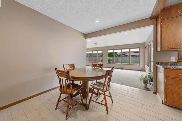 112 N Manitou DR, Mankato, MN 56001