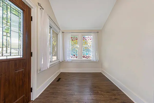 950 E Main ST, Mankato, MN 56001