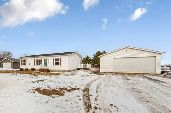 79 Blashack ST, Waldorf, MN 56091