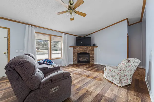 79 Blashack ST, Waldorf, MN 56091