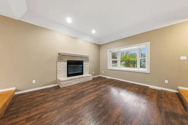 30 Winnebago CIR, Saint Clair, MN 56080