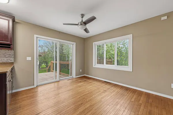 30 Winnebago CIR, Saint Clair, MN 56080