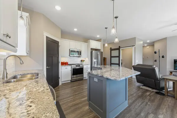 104 Dancing Waters CIR, Mankato, MN 56001