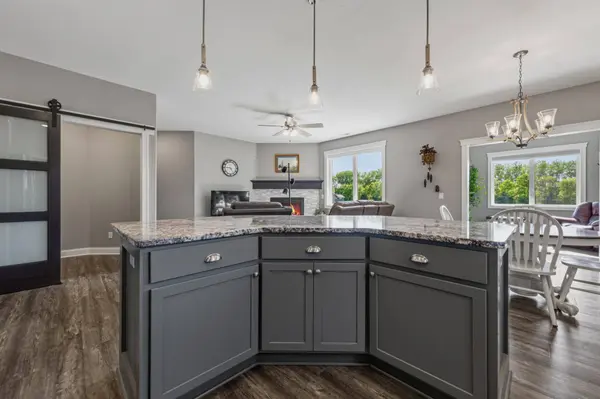 104 Dancing Waters CIR, Mankato, MN 56001
