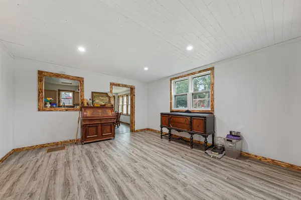 321 Ash AVE N, New Richland, MN 56072