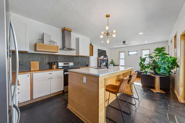 20355 Cedar Lake TRL, Morristown, MN 55052