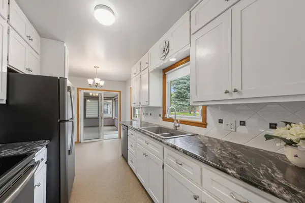 120 N Manitou DR, Mankato, MN 56001