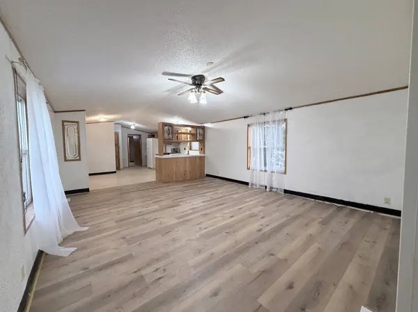 305 Mozart AVE E, Mankato, MN 56001